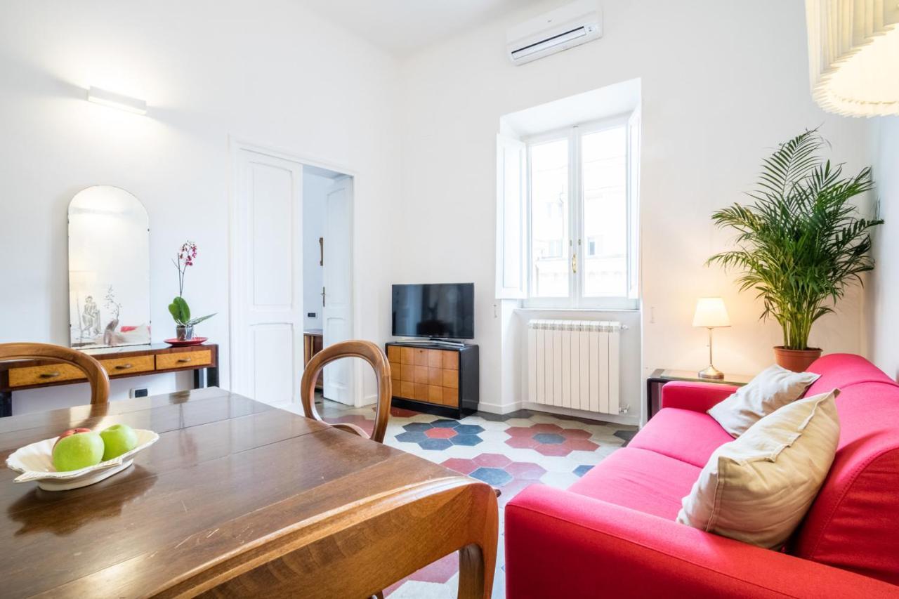 Relax Apartment Zanardelli, Piazza Navona Rome Exterior photo